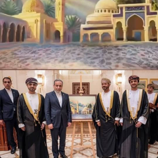 از تمبر پستی یادبود همکاری دو کشور ایران و عمان رونمایی شد؛ 